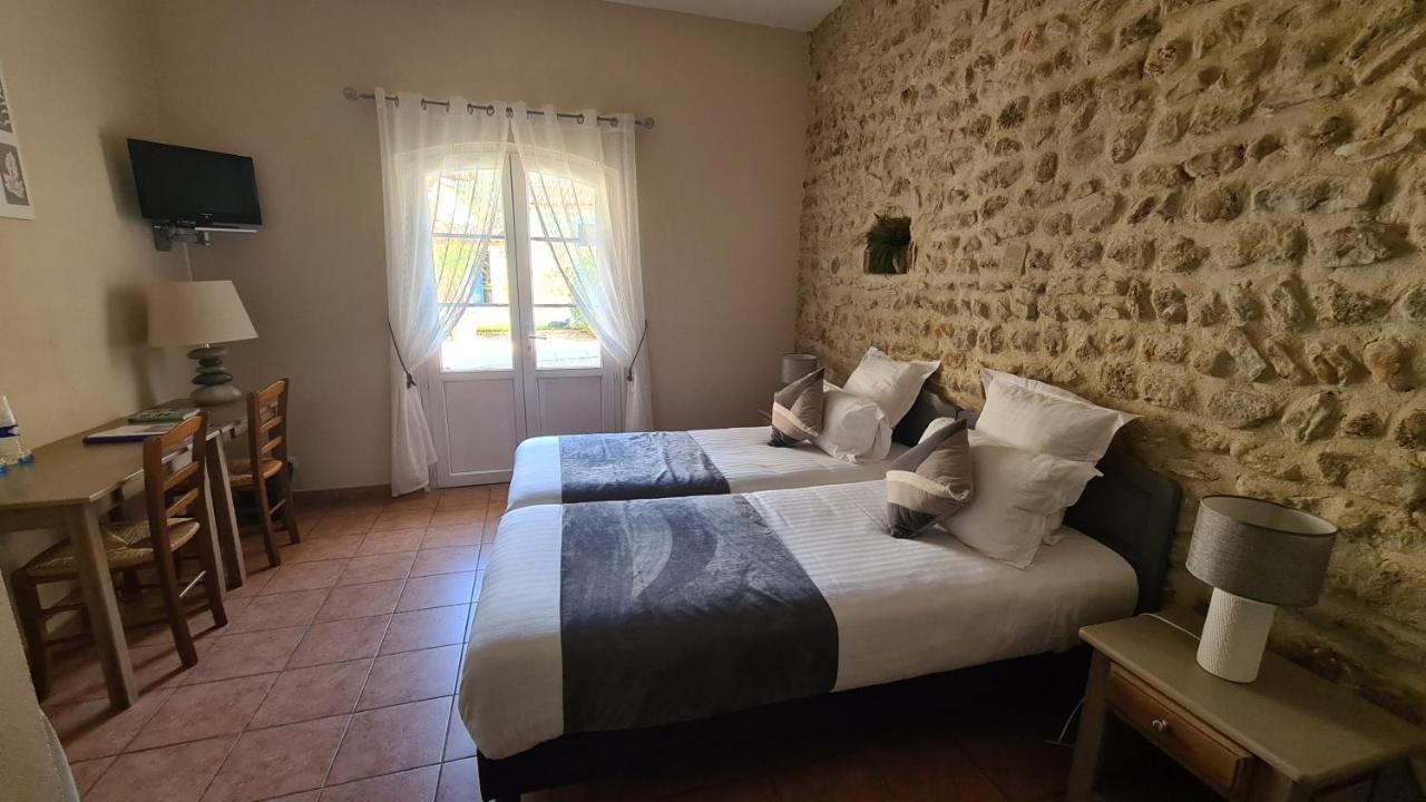 Logis Hotel La Bastide Saint Bach Suze-la-Rousse Rom bilde